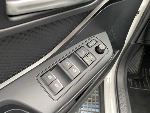 Toyota C-HR - Afbeelding 18 van 30