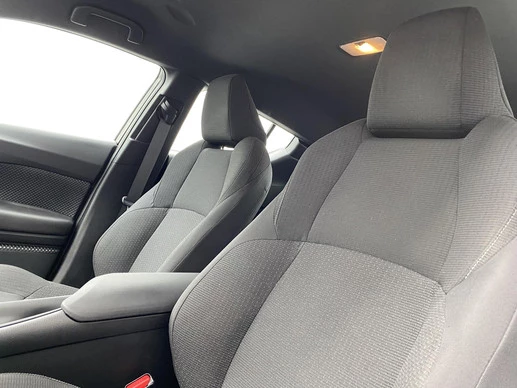 Toyota C-HR - Afbeelding 21 van 30