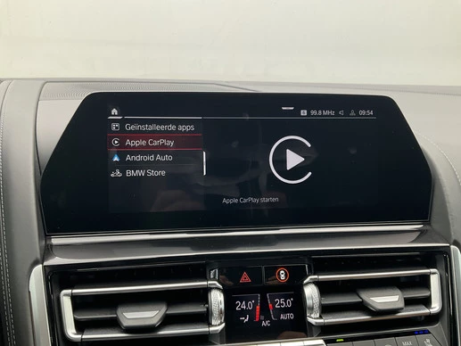 BMW M8 - Afbeelding 10 van 30