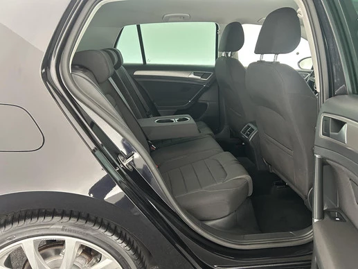 Volkswagen Golf - Afbeelding 11 van 30