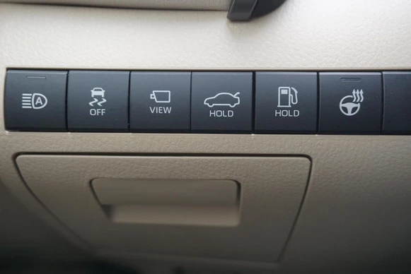 Toyota Camry - Afbeelding 27 van 30