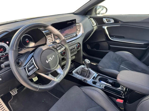 Kia Ceed - Afbeelding 12 van 25