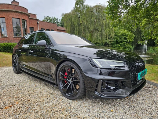 Audi RS4 - Afbeelding 1 van 30