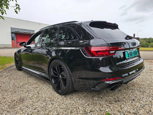 Audi RS4 - Afbeelding 3 van 30