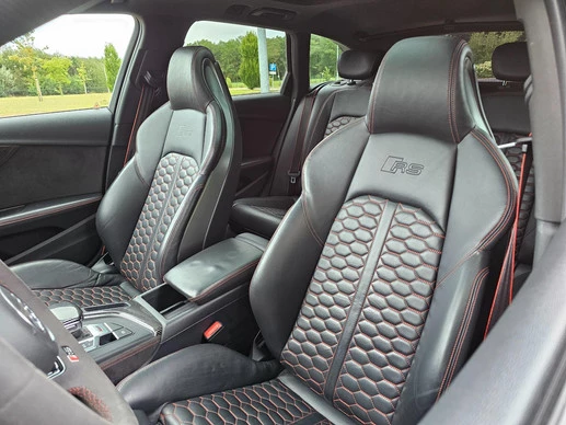 Audi RS4 - Afbeelding 4 van 30