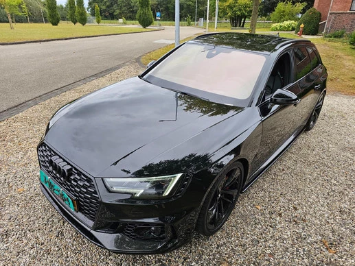 Audi RS4 - Afbeelding 8 van 30