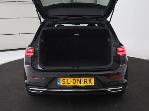 Volkswagen Golf - Afbeelding 29 van 30