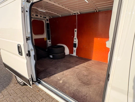 Peugeot Boxer - Afbeelding 11 van 30