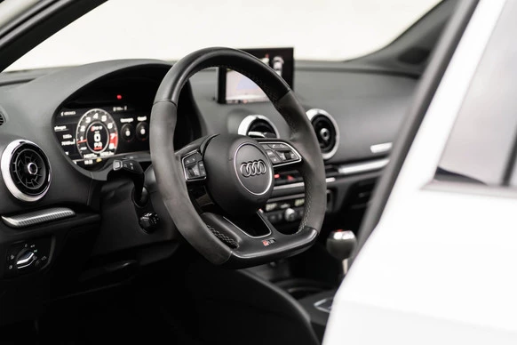 Audi RS3 - Afbeelding 19 van 30