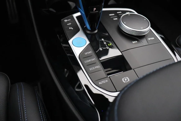 BMW iX3 - Afbeelding 28 van 30