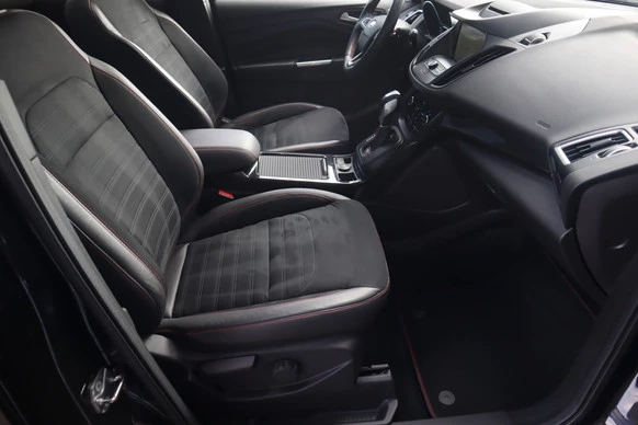 Ford Kuga - Afbeelding 15 van 30
