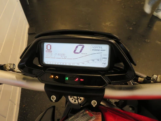 MV Agusta Brutale - Afbeelding 6 van 14