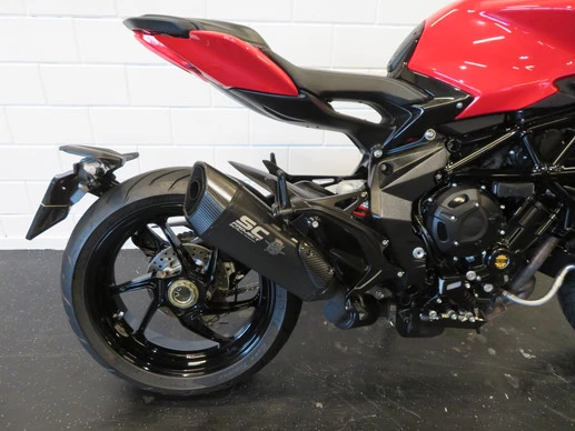MV Agusta Brutale - Afbeelding 10 van 14