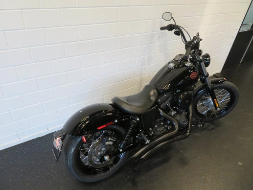 Harley-Davidson Street Bob - Afbeelding 11 van 13