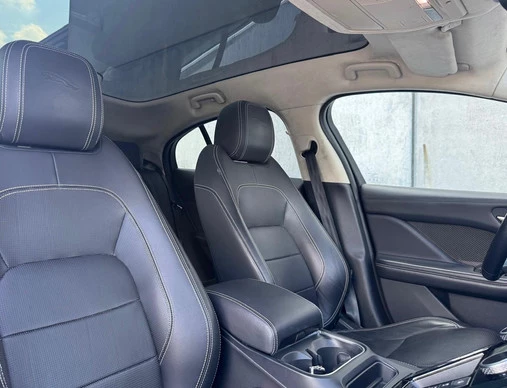 Jaguar I-PACE - Afbeelding 14 van 30