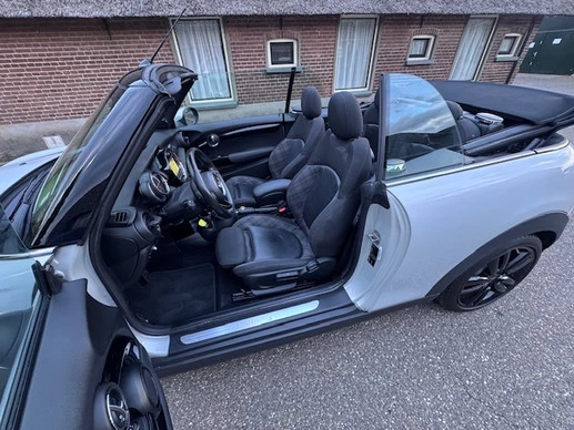 MINI Cooper S Cabrio - Afbeelding 5 van 27