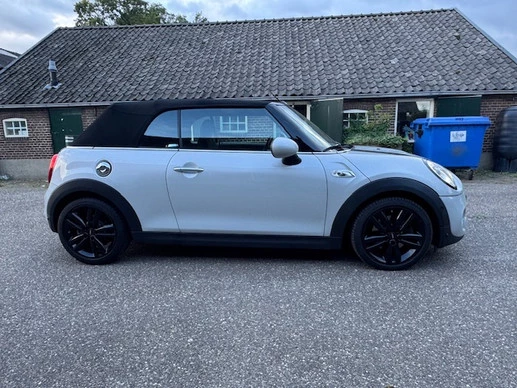 MINI Cooper S Cabrio - Afbeelding 16 van 27