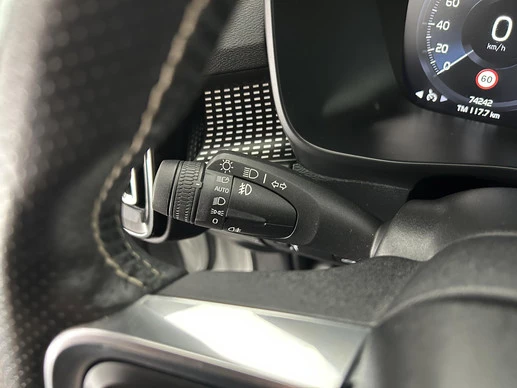 Volvo XC40 - Afbeelding 15 van 30