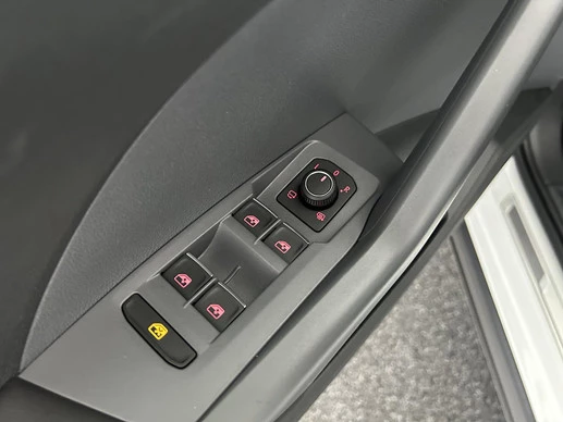 Volkswagen T-Cross - Afbeelding 16 van 30