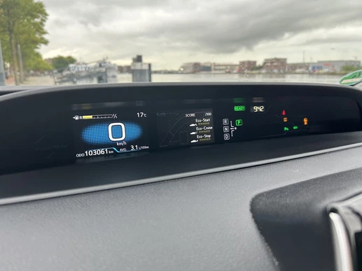 Toyota Prius - Afbeelding 8 van 30