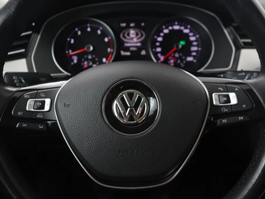 Volkswagen Passat - Afbeelding 9 van 30