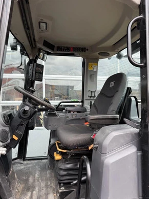 Caterpillar  - Afbeelding 15 van 29