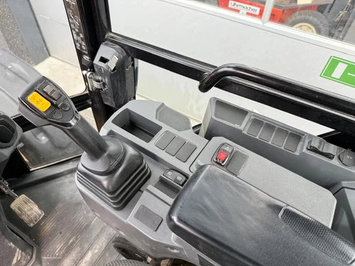 Caterpillar  - Afbeelding 18 van 29