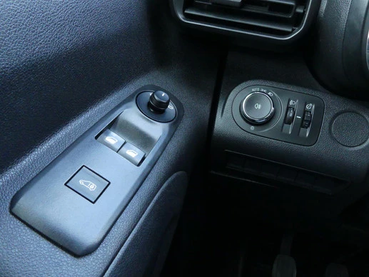 Opel Combo - Afbeelding 11 van 20