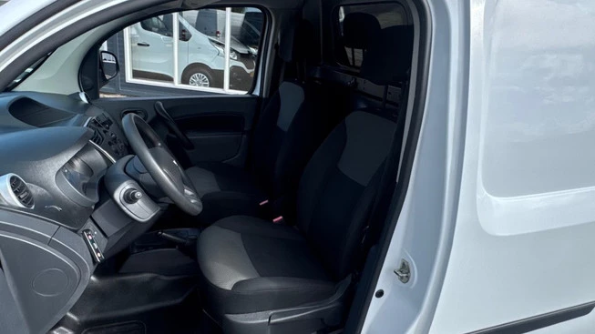 Renault Kangoo - Afbeelding 16 van 27