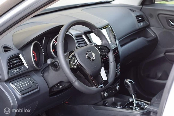 SsangYong XLV - Afbeelding 10 van 28