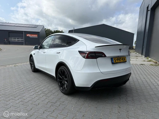 Tesla Model Y - Afbeelding 4 van 25