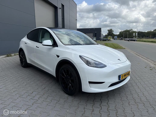 Tesla Model Y - Afbeelding 9 van 25
