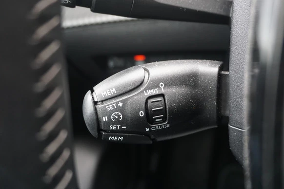 Peugeot e-208 - Afbeelding 13 van 30