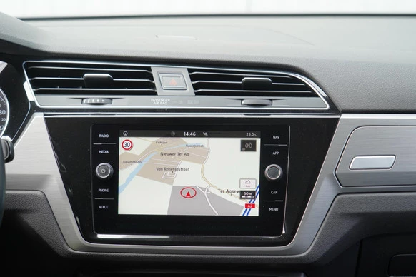 Volkswagen Touran - Afbeelding 16 van 30