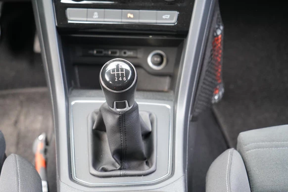 Volkswagen Touran - Afbeelding 18 van 30