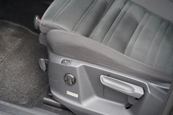 Volkswagen Touran - Afbeelding 20 van 30