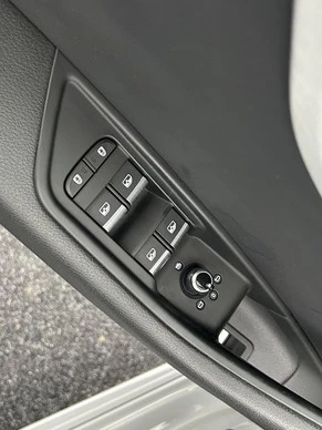 Audi A4 - Afbeelding 13 van 30