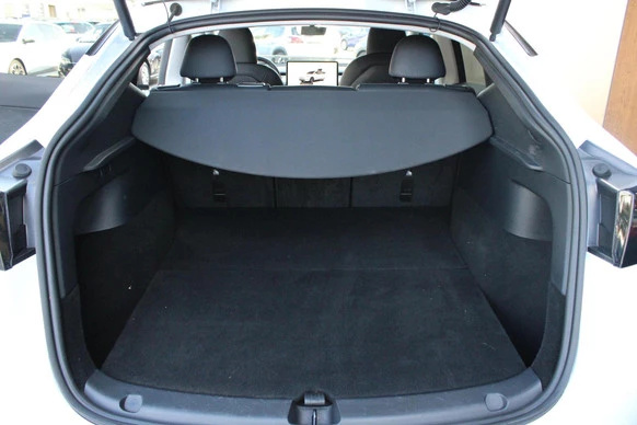 Tesla Model Y - Afbeelding 10 van 25