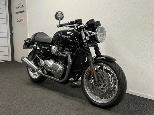 Triumph Thruxton 1200 - Afbeelding 12 van 22
