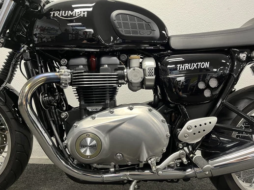 Triumph Thruxton 1200 - Afbeelding 17 van 22