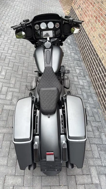 Harley-Davidson Street Glide - Afbeelding 10 van 18