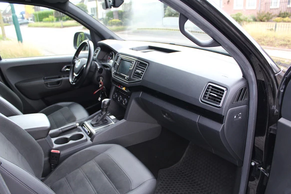 Volkswagen Amarok - Afbeelding 10 van 30