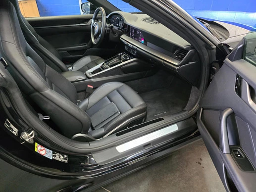 Porsche 911 - Afbeelding 17 van 19