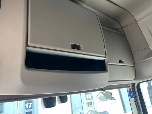 DAF XF480 - Afbeelding 15 van 22
