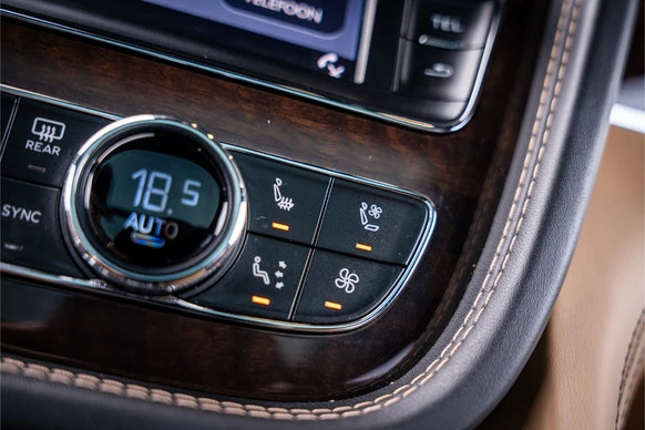Bentley Bentayga - Afbeelding 20 van 30