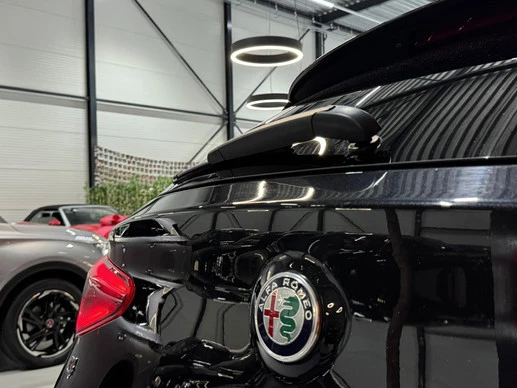 Alfa Romeo Stelvio - Afbeelding 24 van 30