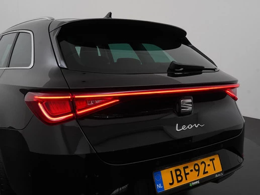 SEAT Leon - Afbeelding 27 van 30