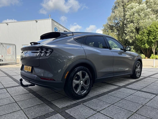 Ford Mustang Mach-E - Afbeelding 6 van 30