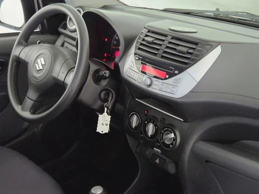 Suzuki Alto - Afbeelding 2 van 28