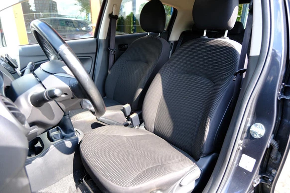 Mitsubishi Space Star - Afbeelding 17 van 25